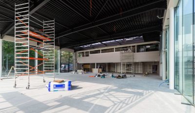 uitbreiding showroom